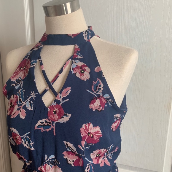 Francesca’s Collection floral dress - Picture 2 of 3